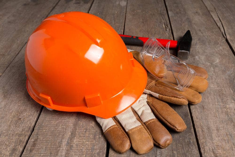 Safety Equipment For Using a Heat Gun