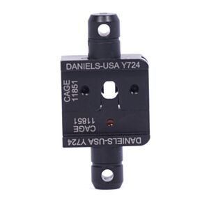 DMC Y724 0.195" Crescent Crimp Y Die Set - TE 45064-3